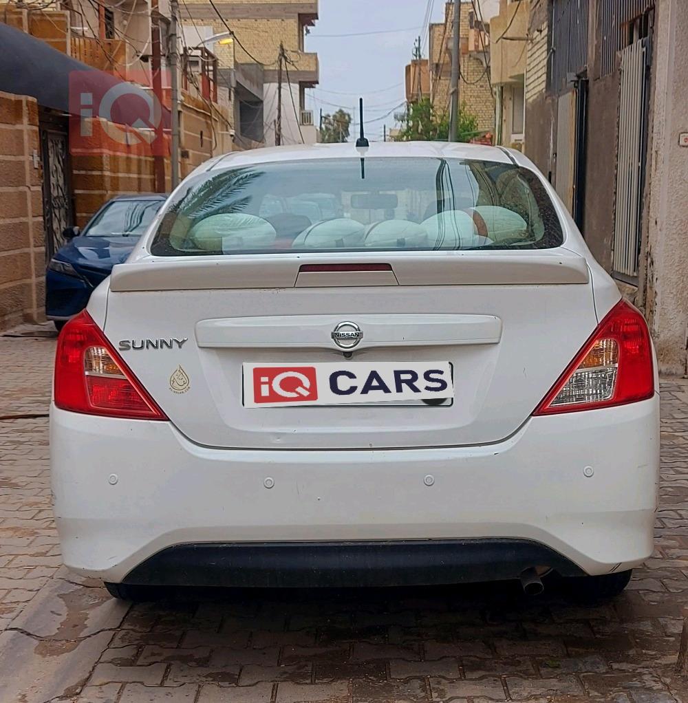 نيسان صني